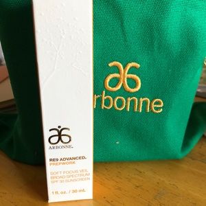 Arbonne RE9 Advanced Prepwork Soft Focus Veil Broad Spectrum SPF 30 Sunscreen